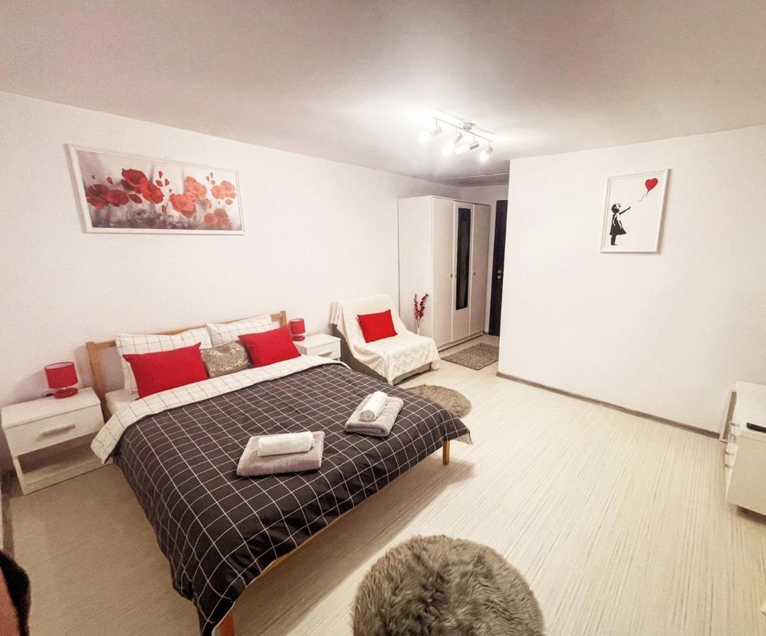Buzz Apartment 克卢日-纳波卡 外观 照片